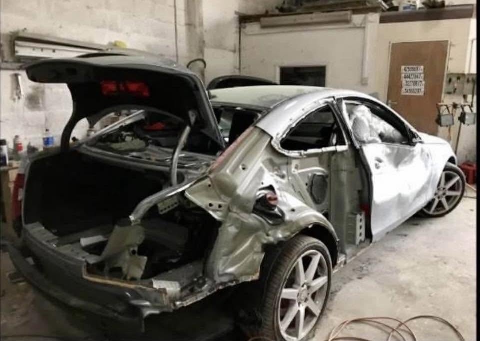 Mercedes C-Class bodywork damage before repair
